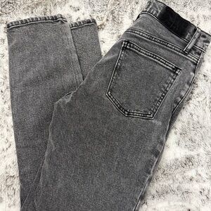 Abercrombie & Fitch Women's Gray High Rise Skinny Jeans